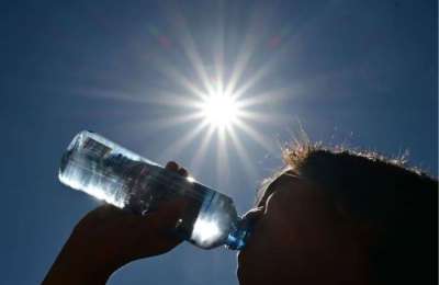 Health warning for extreme UV levels with a heatwave forecast in the Canary Islands