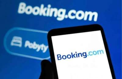 Canary Islands hotels launch legal action to claim damages from Booking.com 