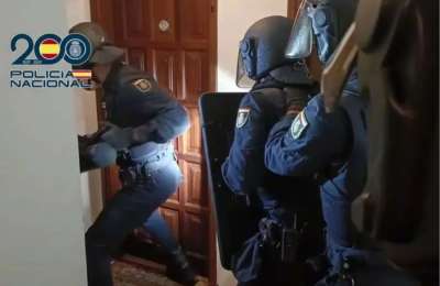 Police break up prostitution and human trafficking ring in Playa Las Americas