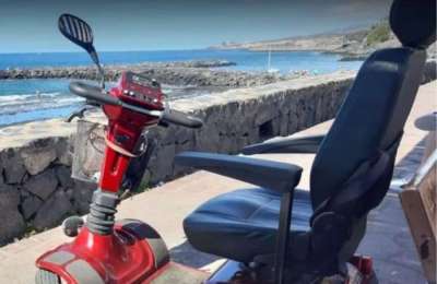5-Year-old boy injured after being hit by mobility scooter driven by 80-year-old man in Costa Adeje