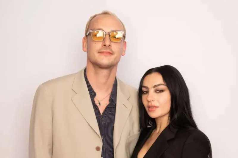 Charli XCX: Star to Marry The 1975’s George Daniel in Lavish Sicilian Wedding Charli XCX: Star to Marry The 1975’s George Daniel in Lavish Sicilian Wedding