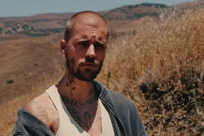 Justin Bieber Releases Surprise ‘Dark and Vulnerable’ Seventh Album, Swag Justin Bieber Releases Surprise ‘Dark and Vulnerable’ Seventh Album, Swag