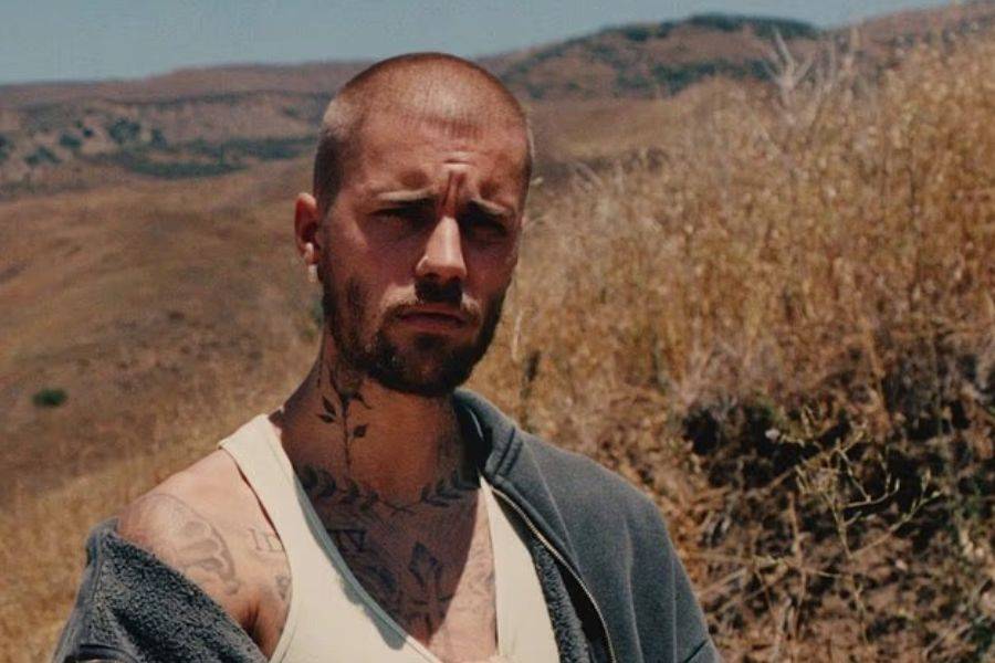 Justin Bieber Releases Surprise ‘Dark and Vulnerable’ Seventh Album, Swag