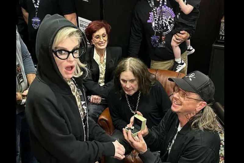 Kelly Osbourne: Sharon’s Organising “Entire Wedding” Kelly Osbourne: Sharon’s Organising “Entire Wedding”