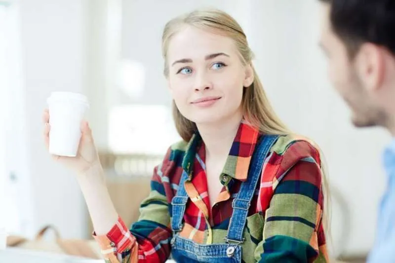 Two-Minute Rule? Gen Z Struggles to Stay Off Phones During Conversations