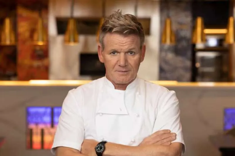 GORDON RAMSAY TO OPEN UK’S FIRST HELL’S KITCHEN RESTAURANT IN LONDON GORDON RAMSAY TO OPEN UK’S FIRST HELL’S KITCHEN RESTAURANT IN LONDON