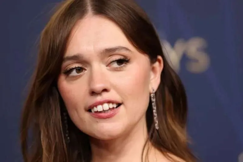 AIMEE LOU WOOD STANDS BY CRITICISM OF SNL SKETCH AIMEE LOU WOOD STANDS BY CRITICISM OF SNL SKETCH