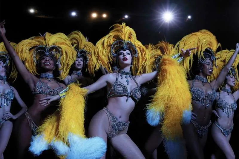 TAYLOR SWIFT ANNOUNCES NEW DOCUSERIES AND CONCERT FILM: “THE END OF AN ERA” TAYLOR SWIFT ANNOUNCES NEW DOCUSERIES AND CONCERT FILM: “THE END OF AN ERA”