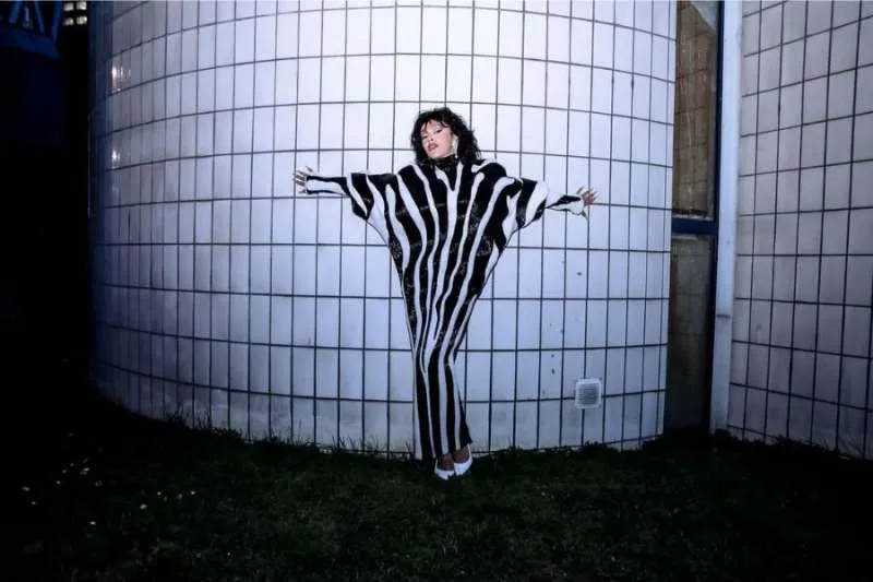 Doja Cat Teases ’80s-Inspired Track ‘Jealous Type’ 