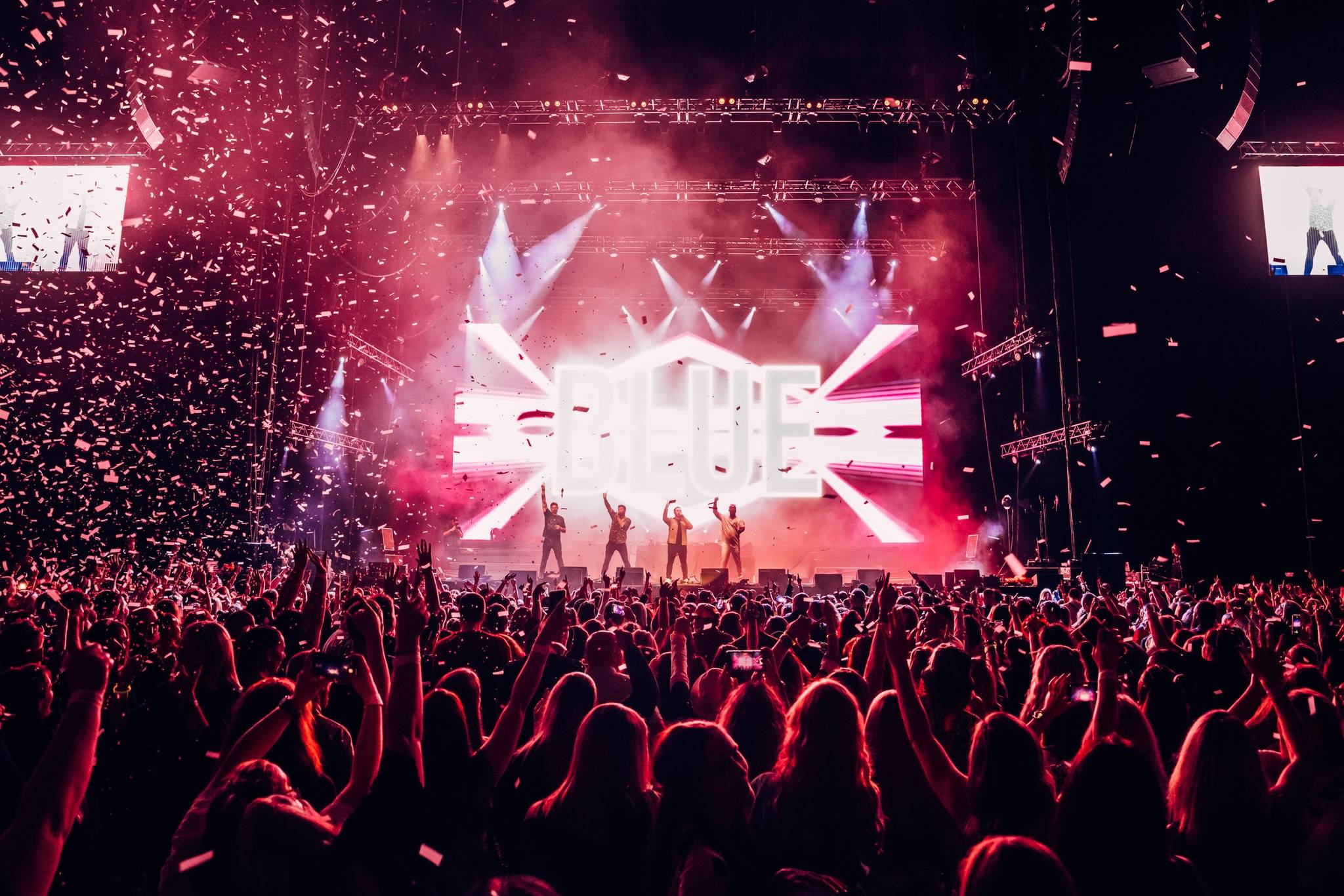 90s Icons Are Taking Over Tenerife This Weekend, See Who’s Performing here