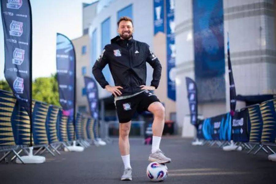 Sam Thompson in “Absolute Pieces” as Soccer Aid Challenge Pushes Him to the Limit