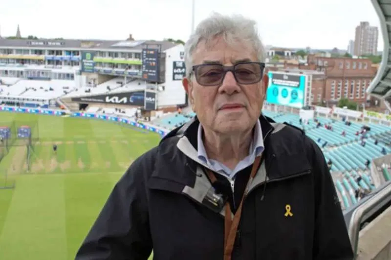 47 Years Later: 10cc’s Graham Gouldman Finally Watches His First-Ever Cricket Match! 47 Years Later: 10cc’s Graham Gouldman Finally Watches His First-Ever Cricket Match!