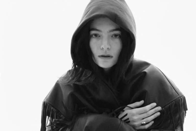 LORDE: Glastonbury 2025 Set All But Confirmed!