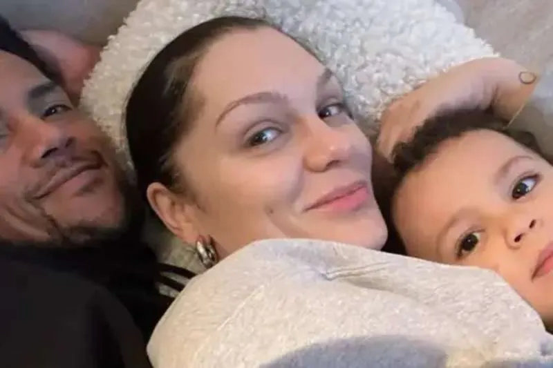 JESSIE J SHARES INCREDIBLE NEWS: “MY CANCER HAS ALL GONE!”
