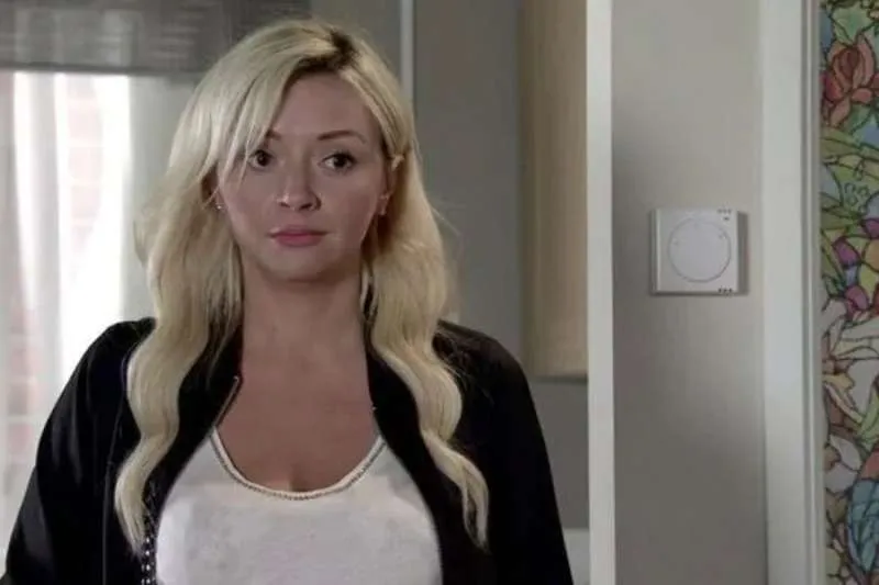 CORONATION STREET: STAR GOES INSTA OFFICIAL WITH DOCTOR WHO FAVOURITE