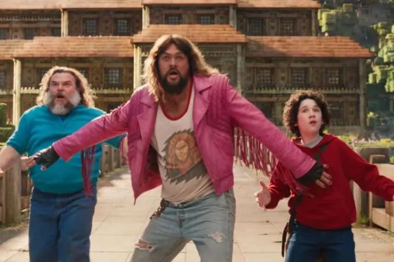 Minecraft Movie Mayhem: Cinemas Descend into Chaos Over Viral Trend