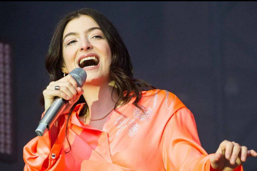 Lorde Breaks Silence with Teaser of New Music Following Social Media Blackout